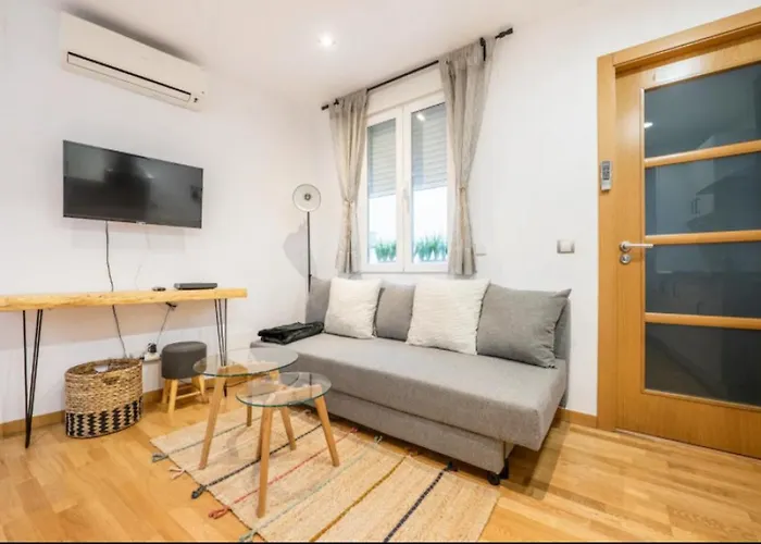 Acogedor Apartamento - 1D 1B - Sol